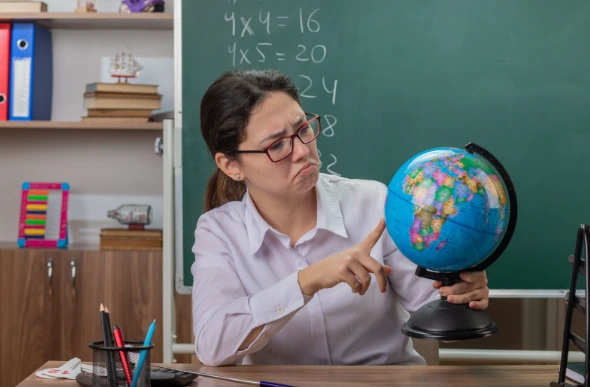 Melhore sua aula de geografia com mapas mentais e conteúdo interativo. Saiba como engajar seus alunos com métodos inovadores e eficazes.